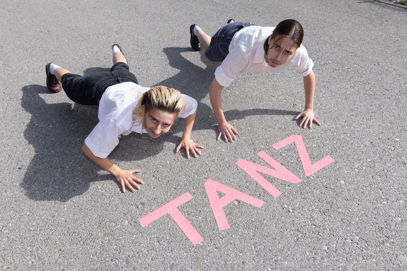 Berghäuser & Samoidiuk „Альфонс! Скуф!“ bei der OPEN STAGE, TANZWERKSTATT EUROPA 2024 (c) Michael Reinecke Berghaeuser_Samoidiuk__023_a